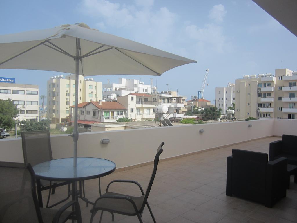 Marina Apartments 211 ラルナカ エクステリア 写真